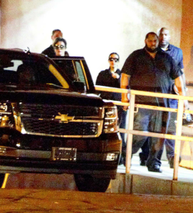 Kris Jenner and Kim Kardashian-West arriving at Sunrise Hospital.