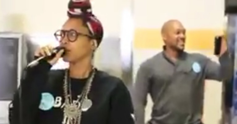 Erykah Badu surprised Newark students cover